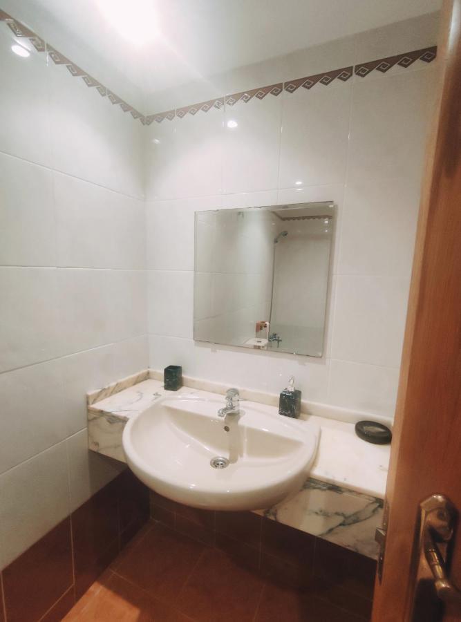 Double Room With Bathroom Аликанте Экстерьер фото